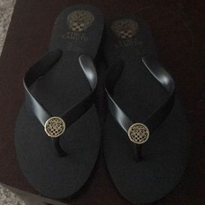 NWOT Vincent Camuto flip flop size 6.5